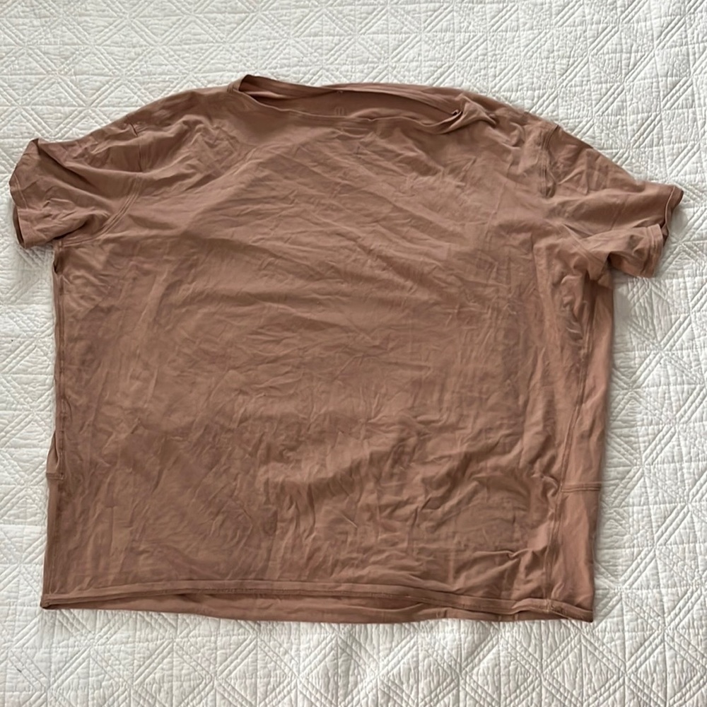 Dusty pink Lululemon workout top